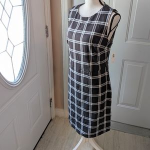 NWT - Old Navy Sleeveless Dress